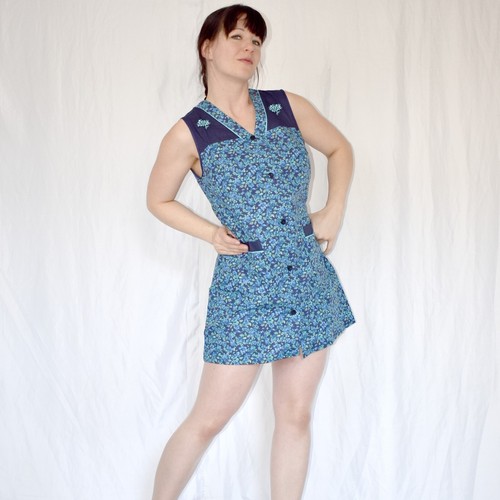 Robe minimale fleurs - À, bleues