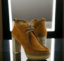 George J. Love Femme Anckle