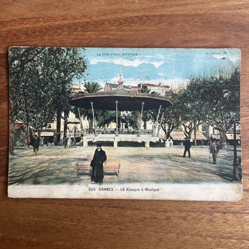 Cpa cannes le - -, kiosque