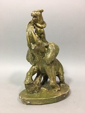 Rare sculpture animalière Thème cirque Tigre juché sur éléphant Plâtre Art Déco