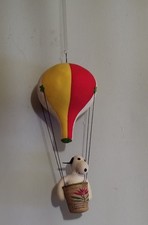 Pièce Unique : Mobile/Déco Murale Snoopy en Montgolfière (Artisanal, Système...