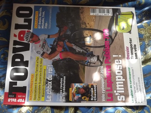 0104 top vélo 230 - top, n°230