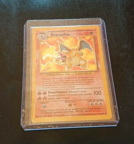 Carte pokémon dracaufeu holo - carte,