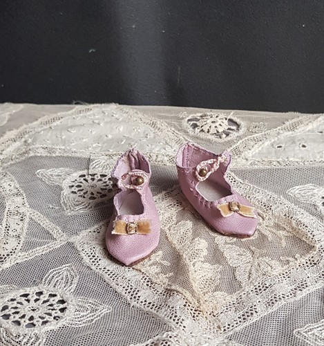 Jolies chaussures cuir poupée - chaussures,