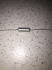 T110 Paul 6.8 Microf 35v