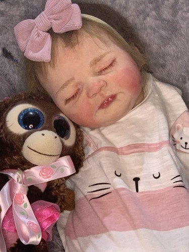 Sweet reborn baby girl - reborn,