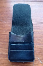 Etui à cigarettes vintage en cuir noir vintage