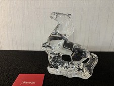 Cheval cabré clair en cristal de Baccarat