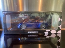 PORSCHE 911 CARRERA 4S