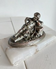 Bronze ? Régule ? Petite