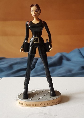 Statuette lara croft tomb - statuette,