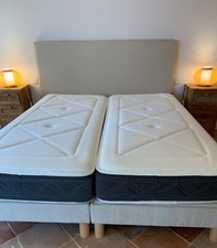 lit king size neuf:Matelas mémoire de forme Achille +sommier tapissier +8 pieds