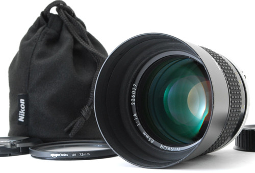 Near mint nikon - mint],