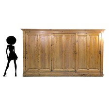 Grande armoire en pitchpin de