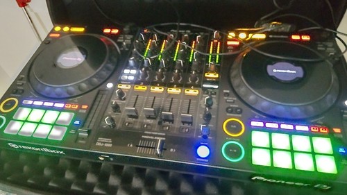 Manette dédiée pioneer - dj,