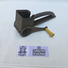 Ancienne râpe moulin à fromage MOULI Grater  - Made in France - Année 40-50