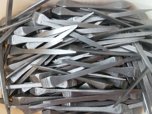 Lot clous anciens acier - lot,