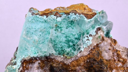 6cms atacamite sélénite - atacamite,