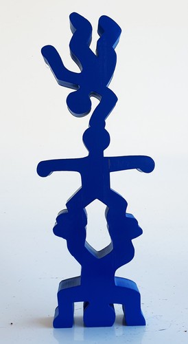 Sculpture totem boys haring - totem,