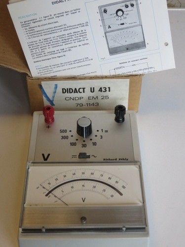 Voltmètre analogique