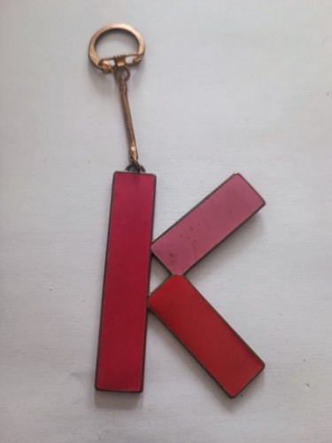 Rare porte clés lettre - rare, k