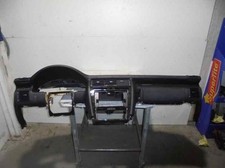 4D1857041AA24A tableau de bord