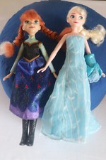 POUPÉE "  LA REINE DES NEIGES"  BLONDE & ROUSSE  DISNEY