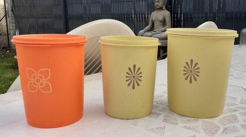 Lot boîtes tupperware - boîtes,