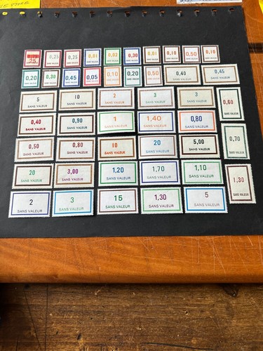 Fictifs timbres entre - 47, n°