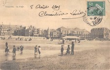 CPA 14 TROUVILLE / LA PLAGE /