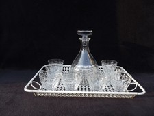 Baccarat Carafe et 8 Verres Service à liqueur en Cristal Modèle Charmes Art Déco