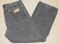 VGC Wrangler brown-tab black