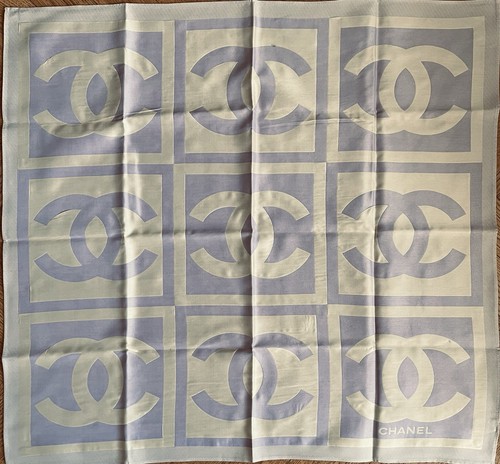 Foulard chanel - foulard,