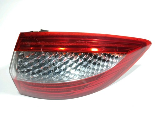 Feu arriere droit 1486778 ford - arriere,