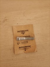 VIS PIPE SUR CYLINDRE