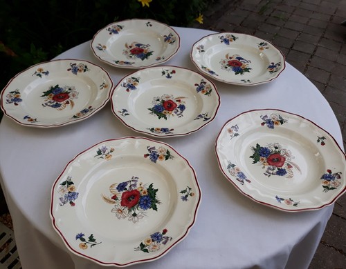 Lot assiettes creuses - assiettes,