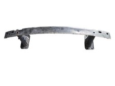 Renfort pare choc avant