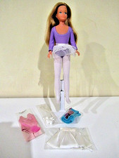 SKIPPER EN TENUE DE BALLERINE