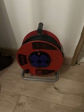 Enrouleur Électrique 25M 250W