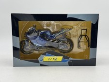 Die cast moto - cast,