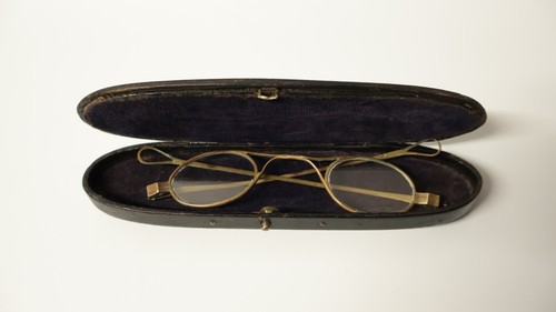 Ancienne paire lunettes - ancienne,