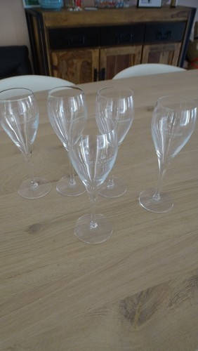 Champagne moet chandon - champagne,