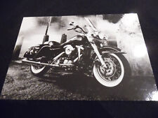 Carte Postale HARLEY DAVIDSON ROAD KING CLASSIC