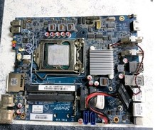 Shuttle XPC Slim DS81 Mainboard FS81 V30 71R-FS8108-T830 Sockel 1150 + CPU I3