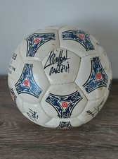 Ballon dédicacé RC Strasbourg Année 90 - Autographe - Football