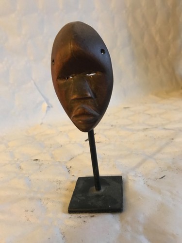 Masque dit passeport rituel - dit,