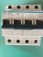 Hager Disjoncteur C32 400V 4P  NF432 466432