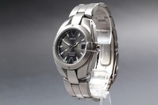 [Presque comme neuve] Montre