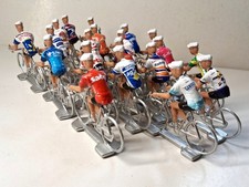 Année 2004 20 cyclistes - année,