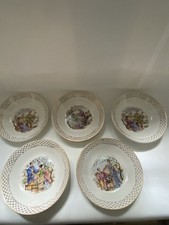 12 ASSIETTES CREUSES